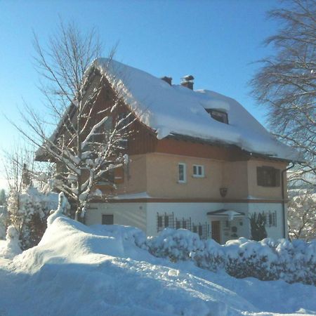 Ferienhaus Wetzel Вайлер-Зимерберг Екстериор снимка