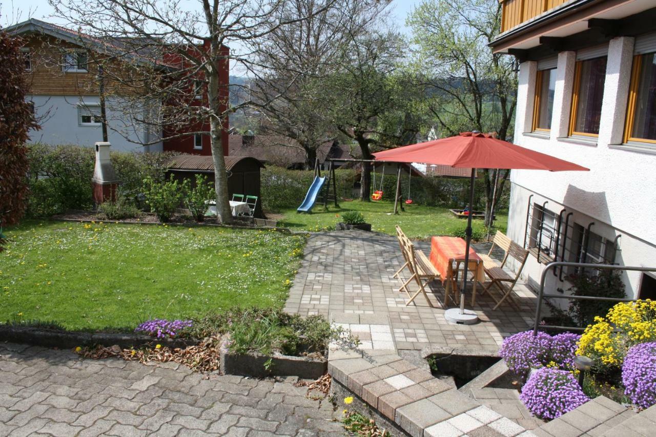 Ferienhaus Wetzel Вайлер-Зимерберг Екстериор снимка