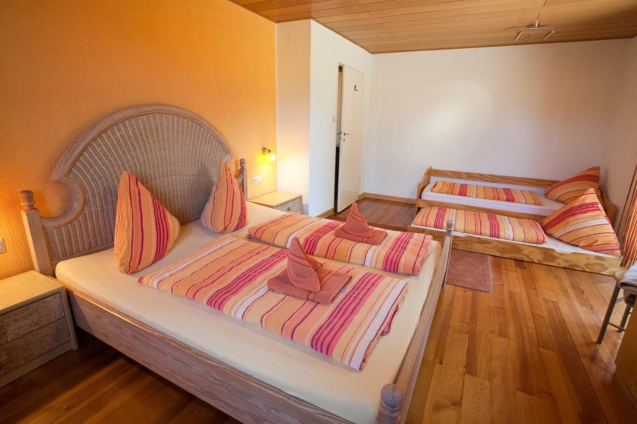 Ferienhaus Wetzel Вайлер-Зимерберг Екстериор снимка